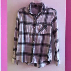 Cute plaid top